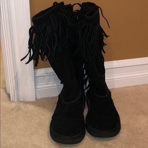 Skechers fringe boots size 8